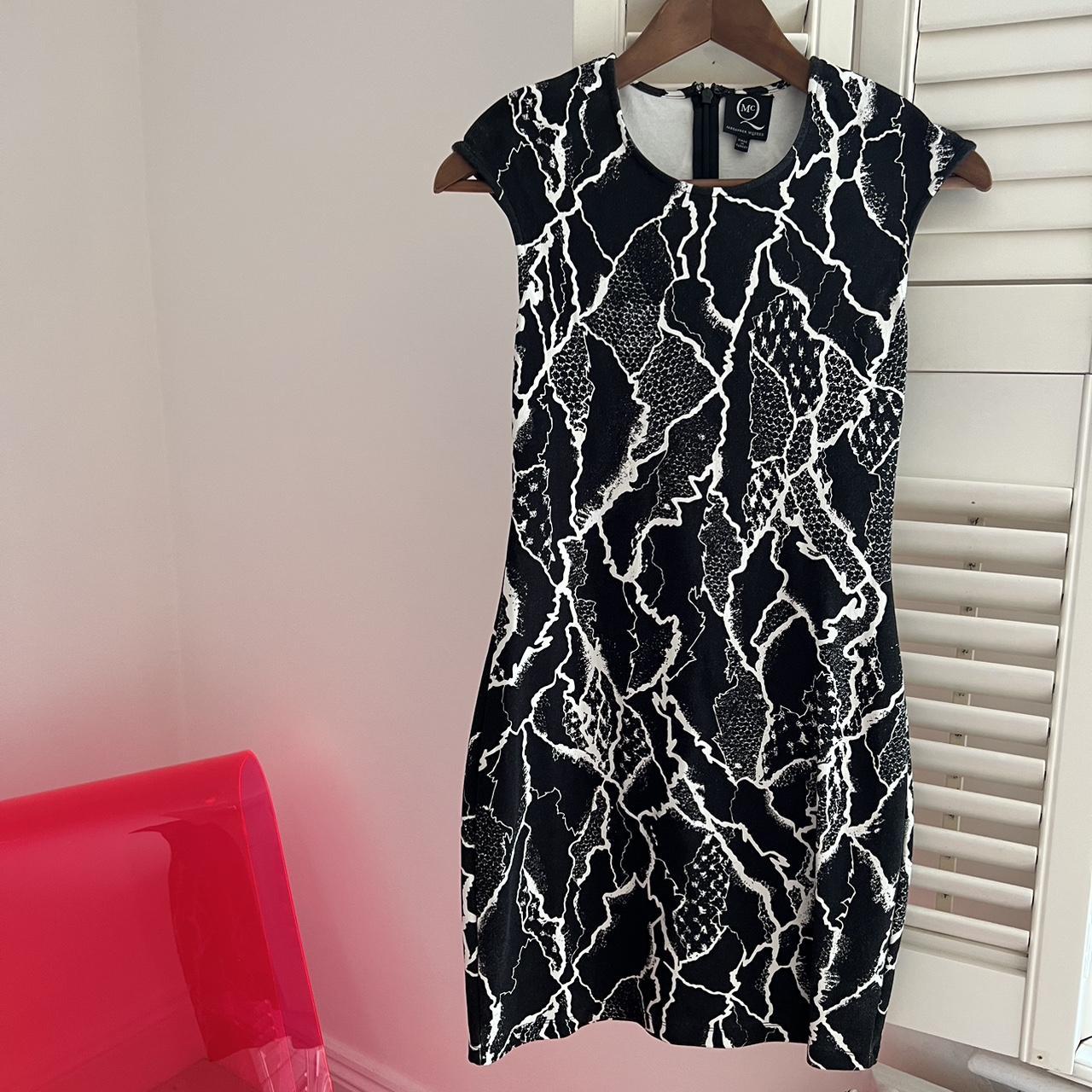 Mcq dress 2024