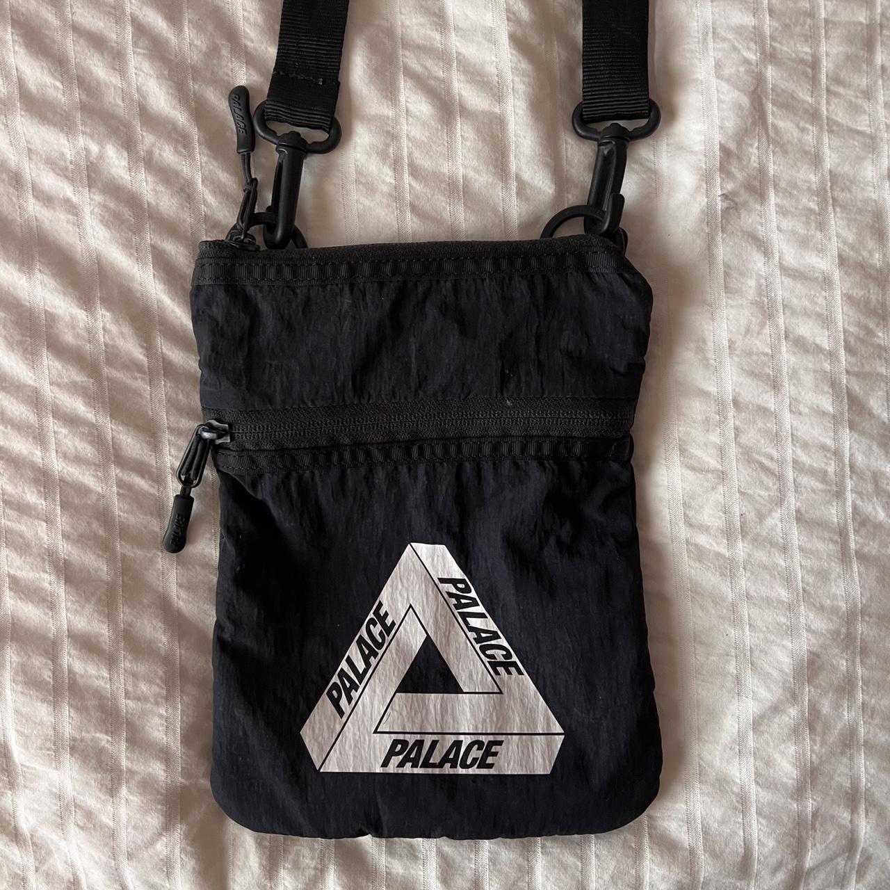 Palace skateboards bag バッグ CORDURA TRI-SHOULDER BAG | PALACE SKATEBOARDS