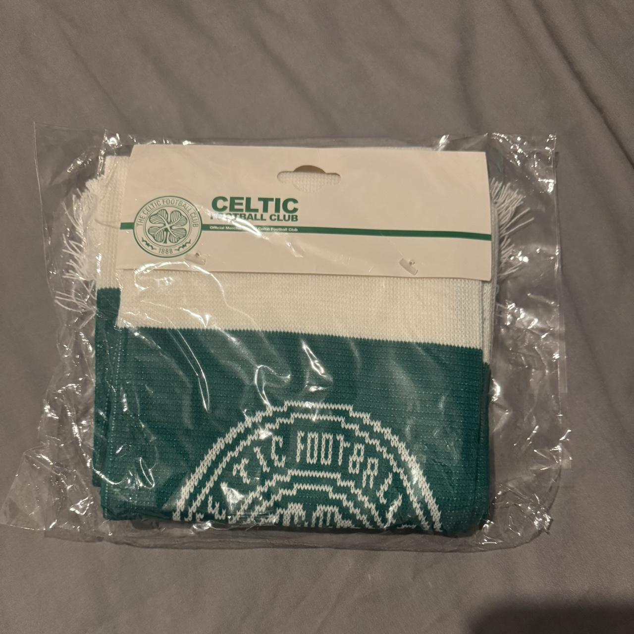 item listed by tashchat