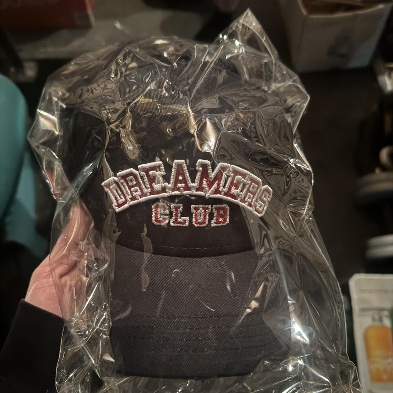 item listed by tashchat