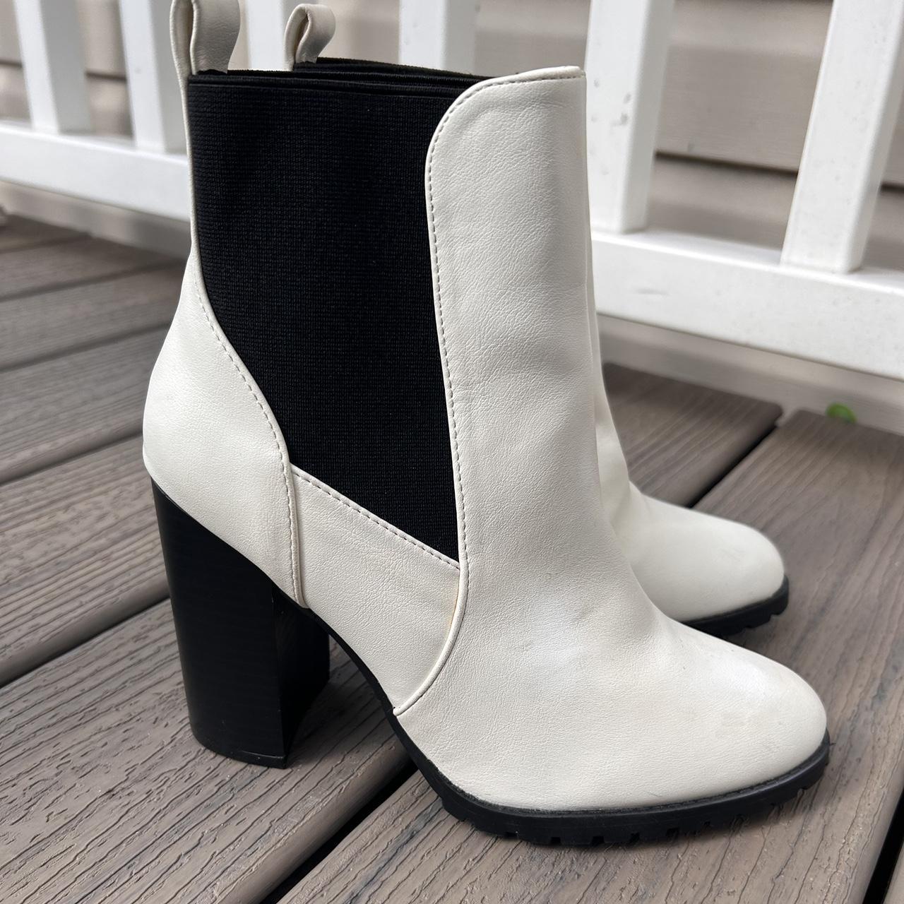 White ankle faux leather booties Point toe