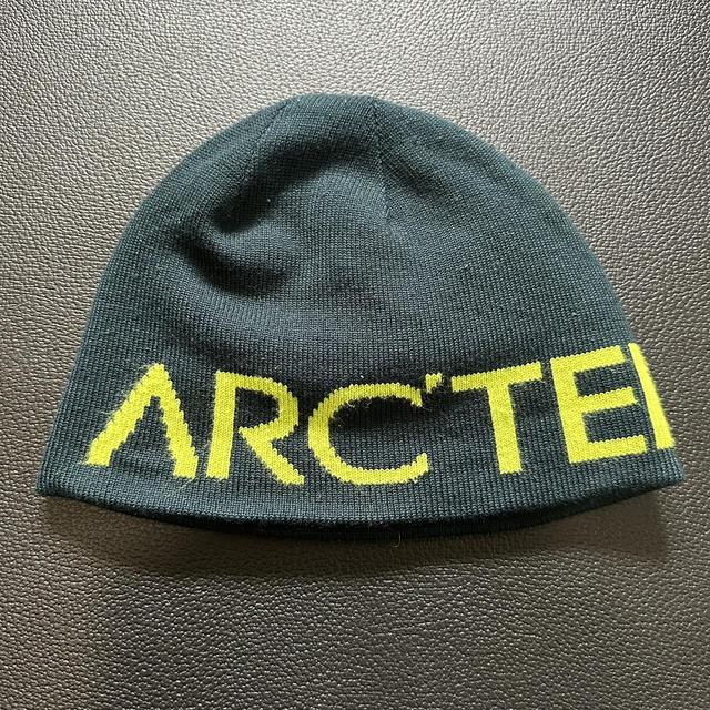 Arc'teryx word head toque Gently used, navy neon... - Depop