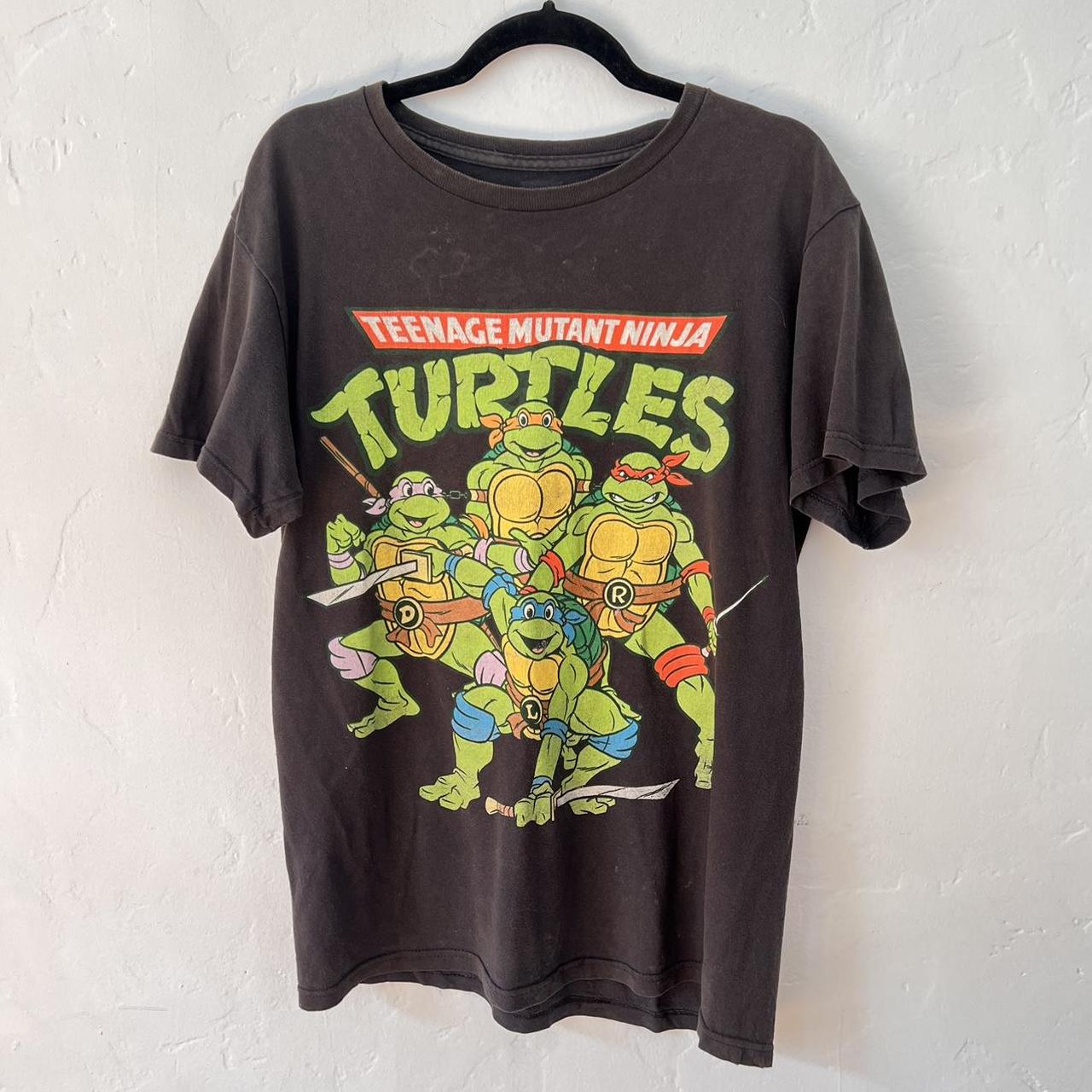 Teenage Mutant Ninja Turtles: Ninja Turtles Men's T-Shirt, Medium