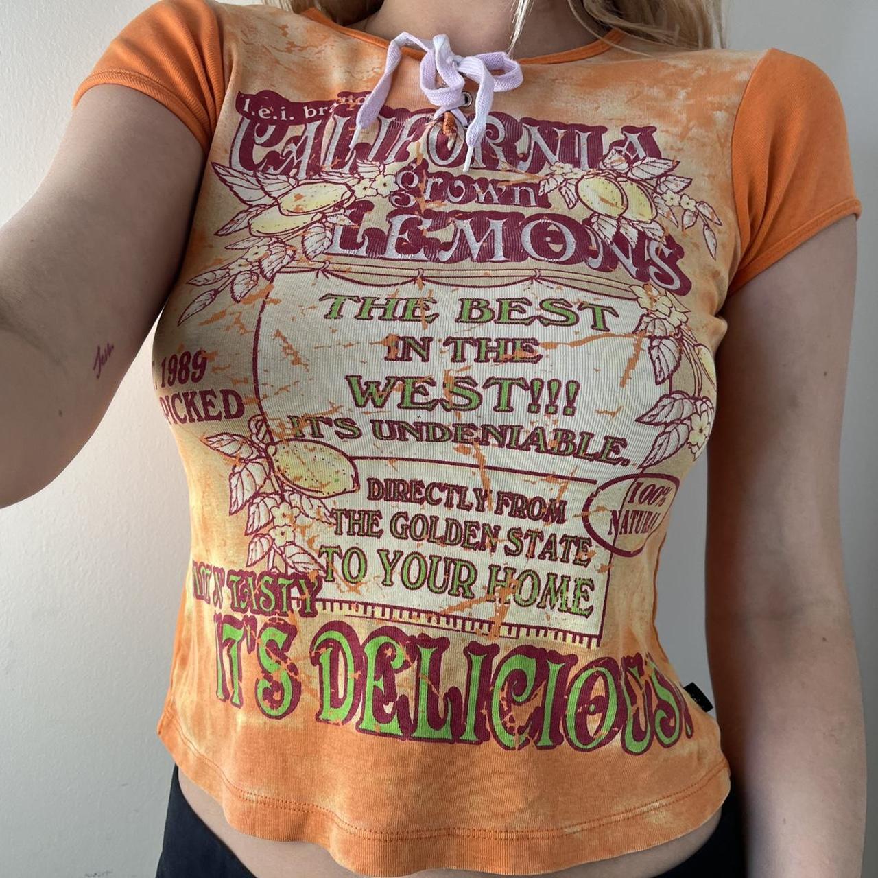 Vintage l.e.i graphic y2k orange top Size... - Depop