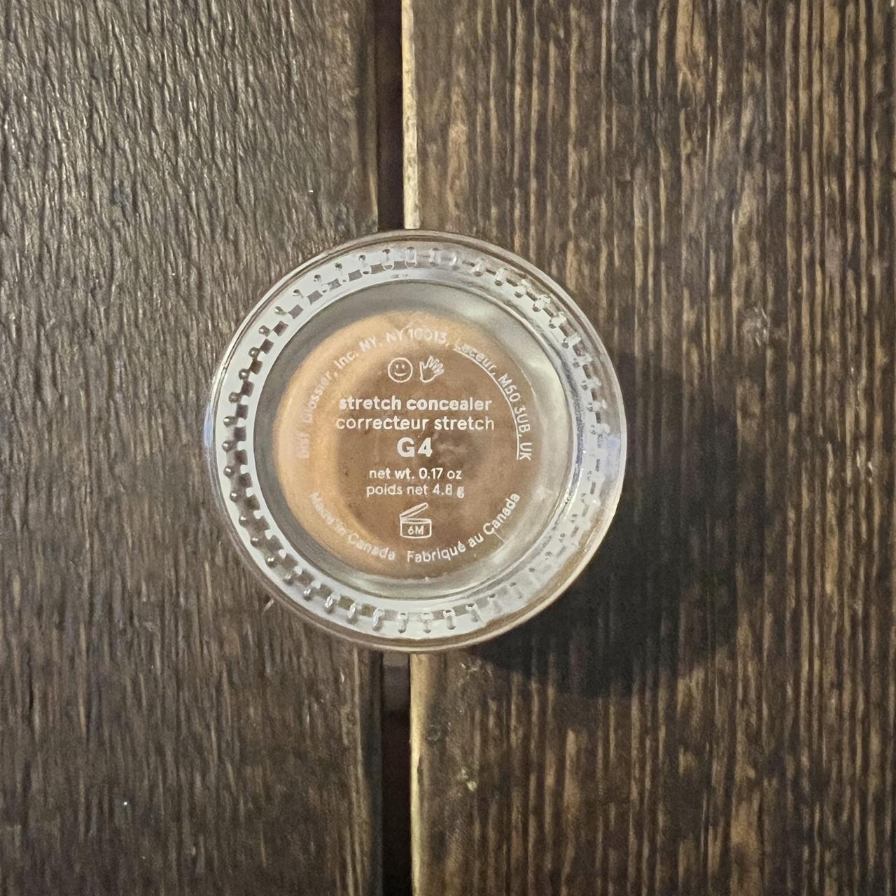 Glossier Stretch Concealer Brand New G4 Shade Depop