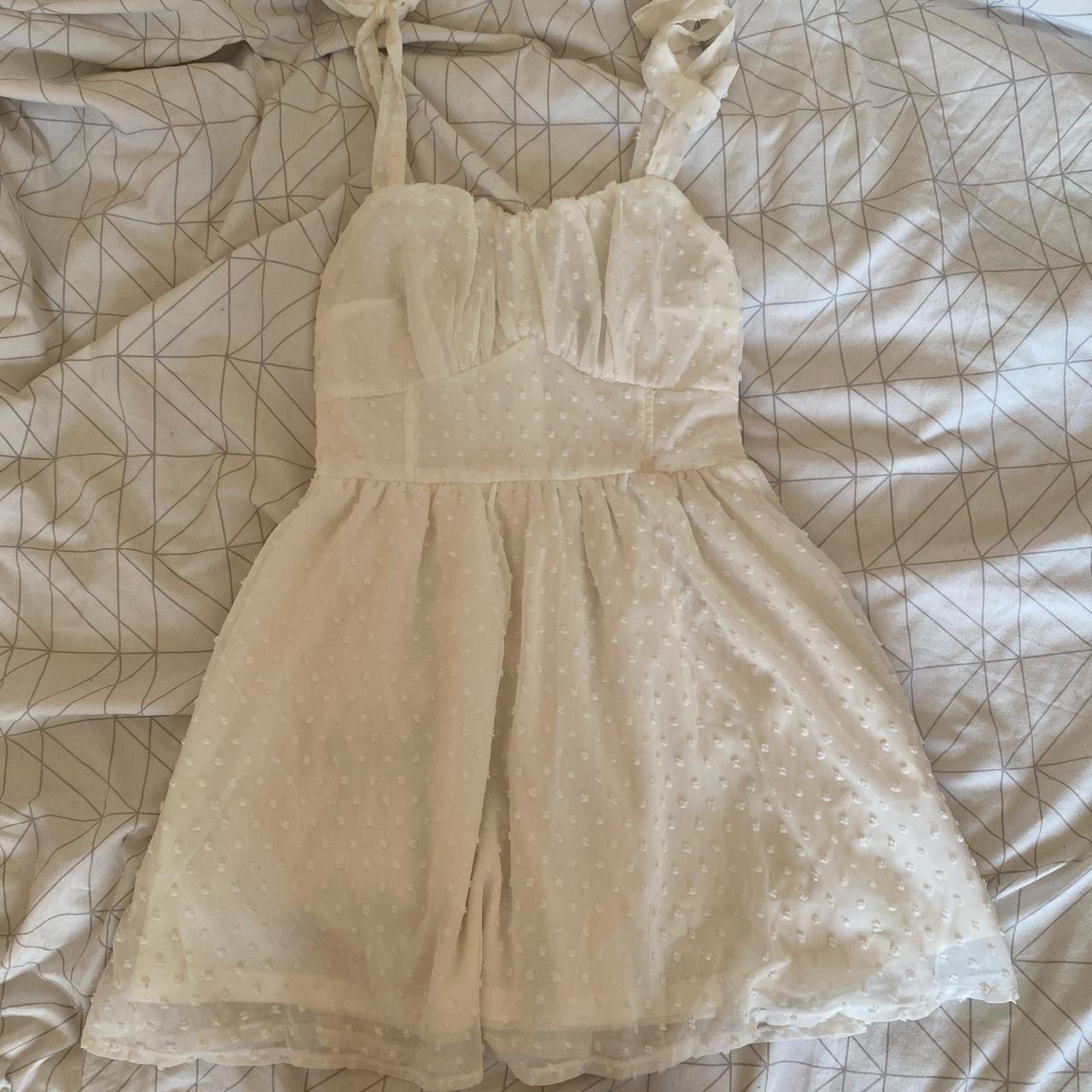 Missguided White Broderie Summer Dress 🤍Super cute... - Depop