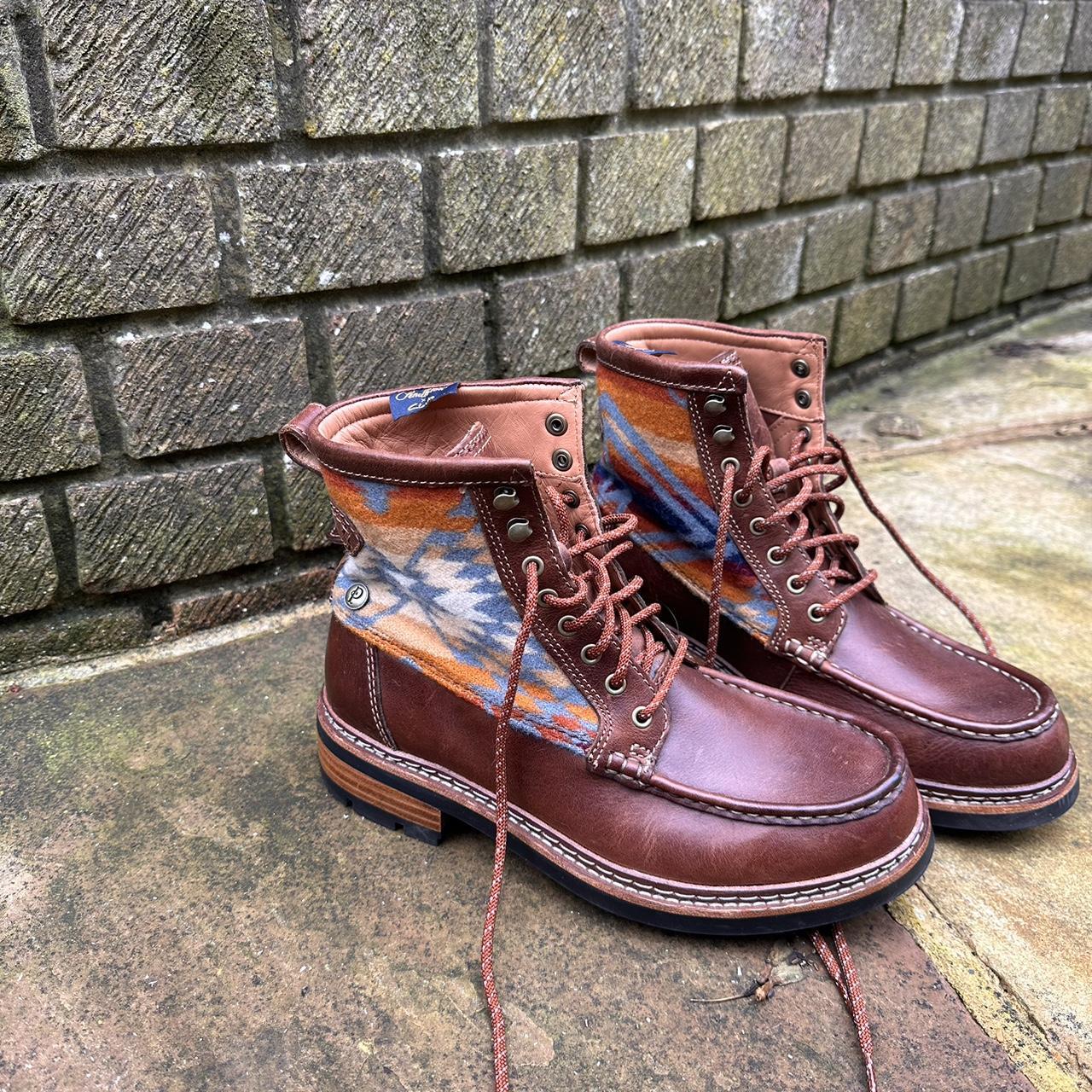 Clarks deals pendleton boots