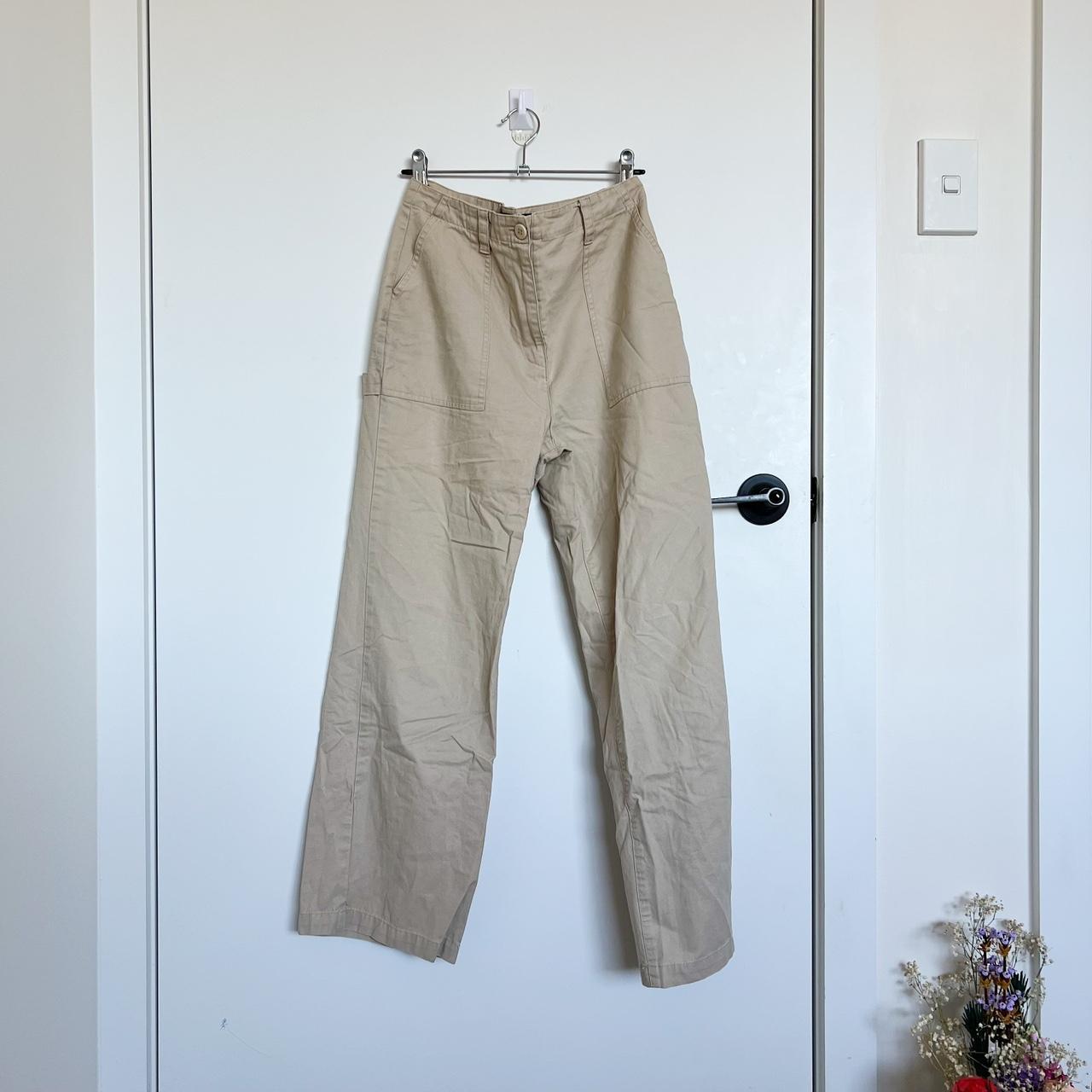 Glassons Cargo Pants Size 6 deep front pockets... Depop