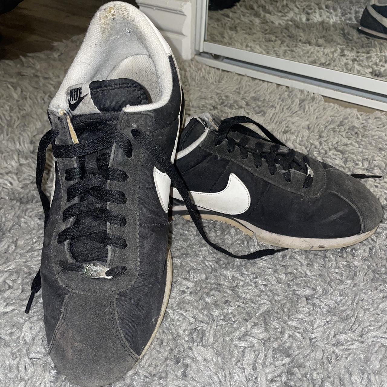 jd black and white trainers