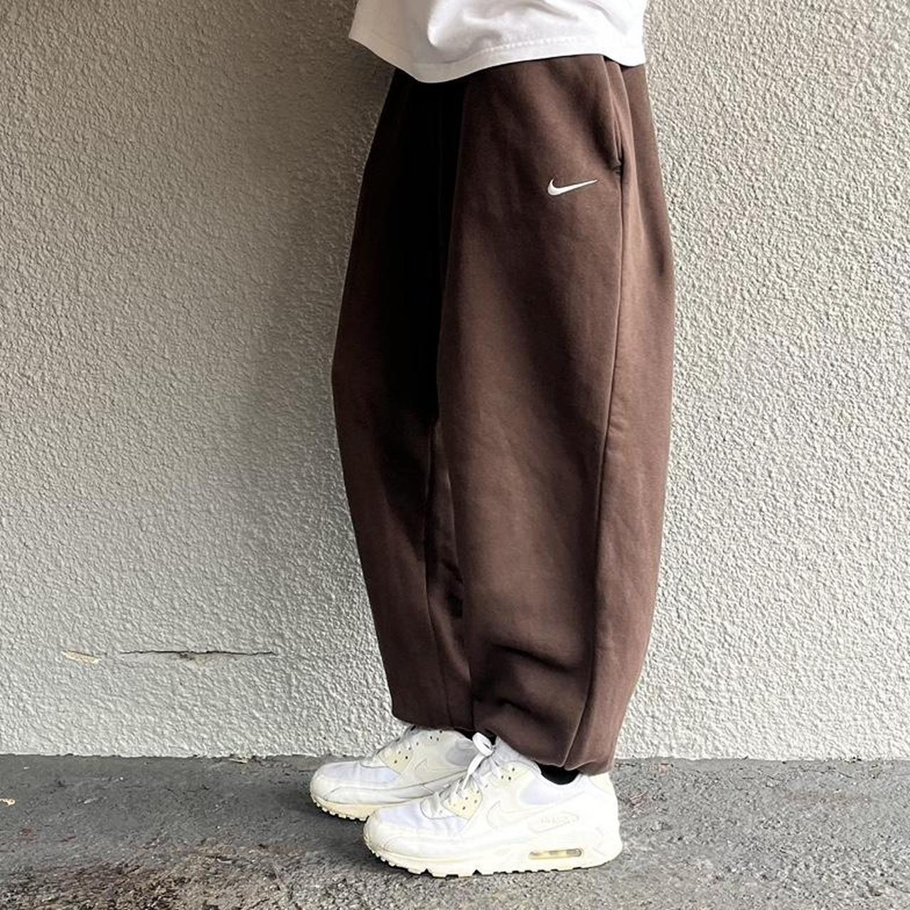 🇬🇧FREE UK SHIPPING🇬🇧 Brown Nike Trackies Size M Super... - Depop