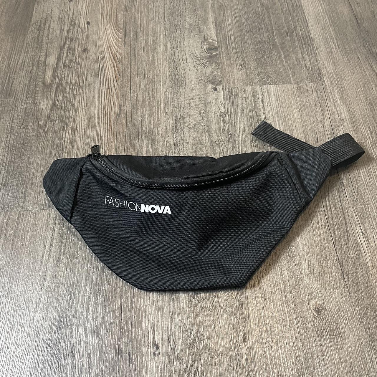 black fashion nova fanny pack