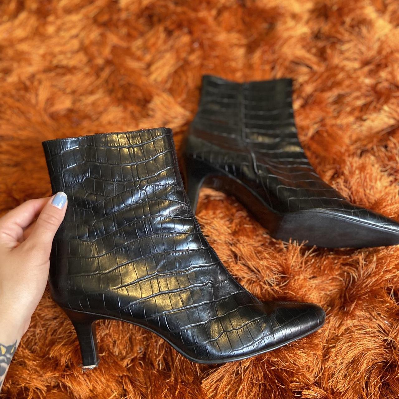 Ann taylor hot sale ankle boots