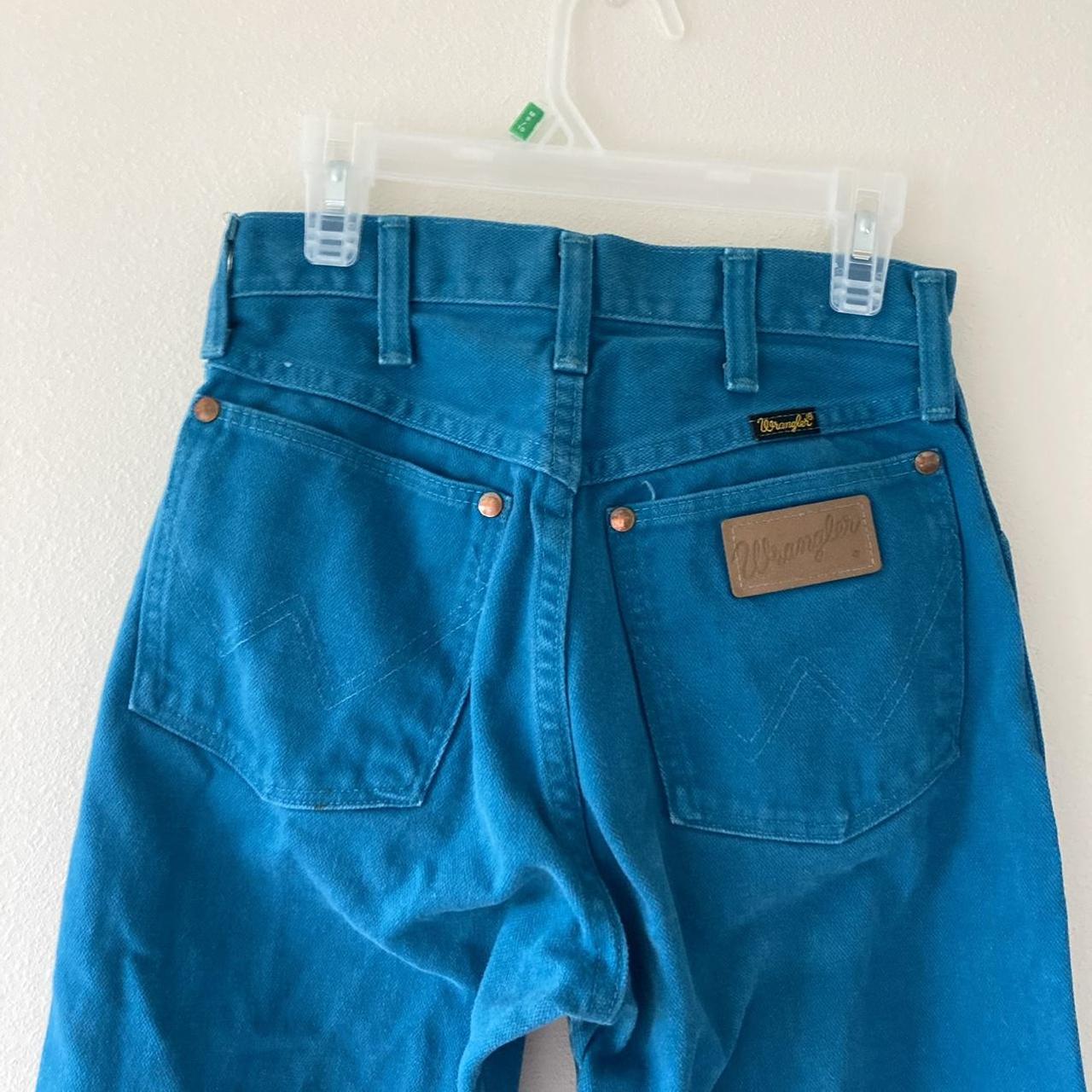 item listed by akthrifted