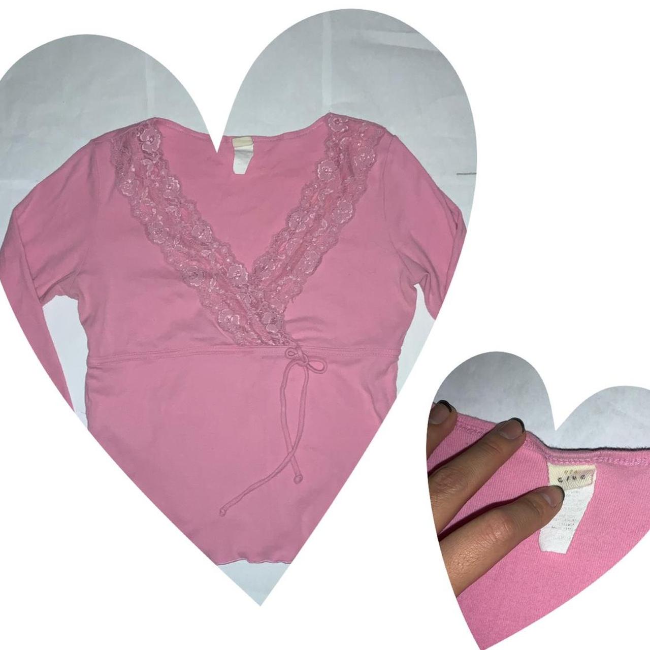 🩰 pink lace top 🩰 📓 so sweet 📓 marked a size large... - Depop