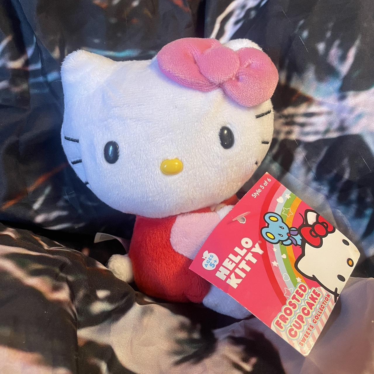 Hello Kitty 2000s Chamomile Sanrio Italy Plush Soft Bag Soft 