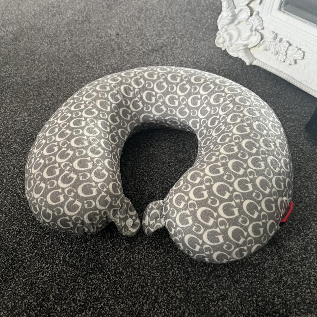 Cushion Lab lumbar pillow Like new, super comfy - Depop