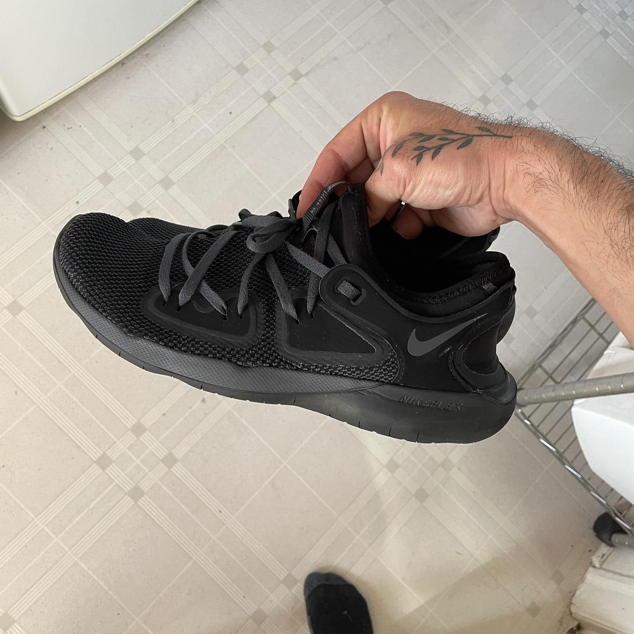 mens black nike flex