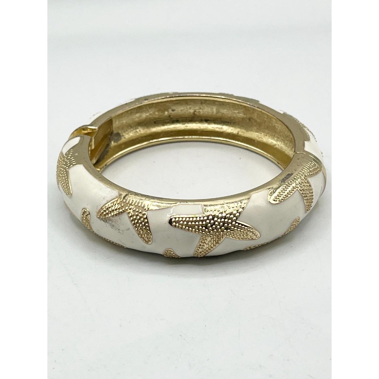 Starfish bangle hot sale