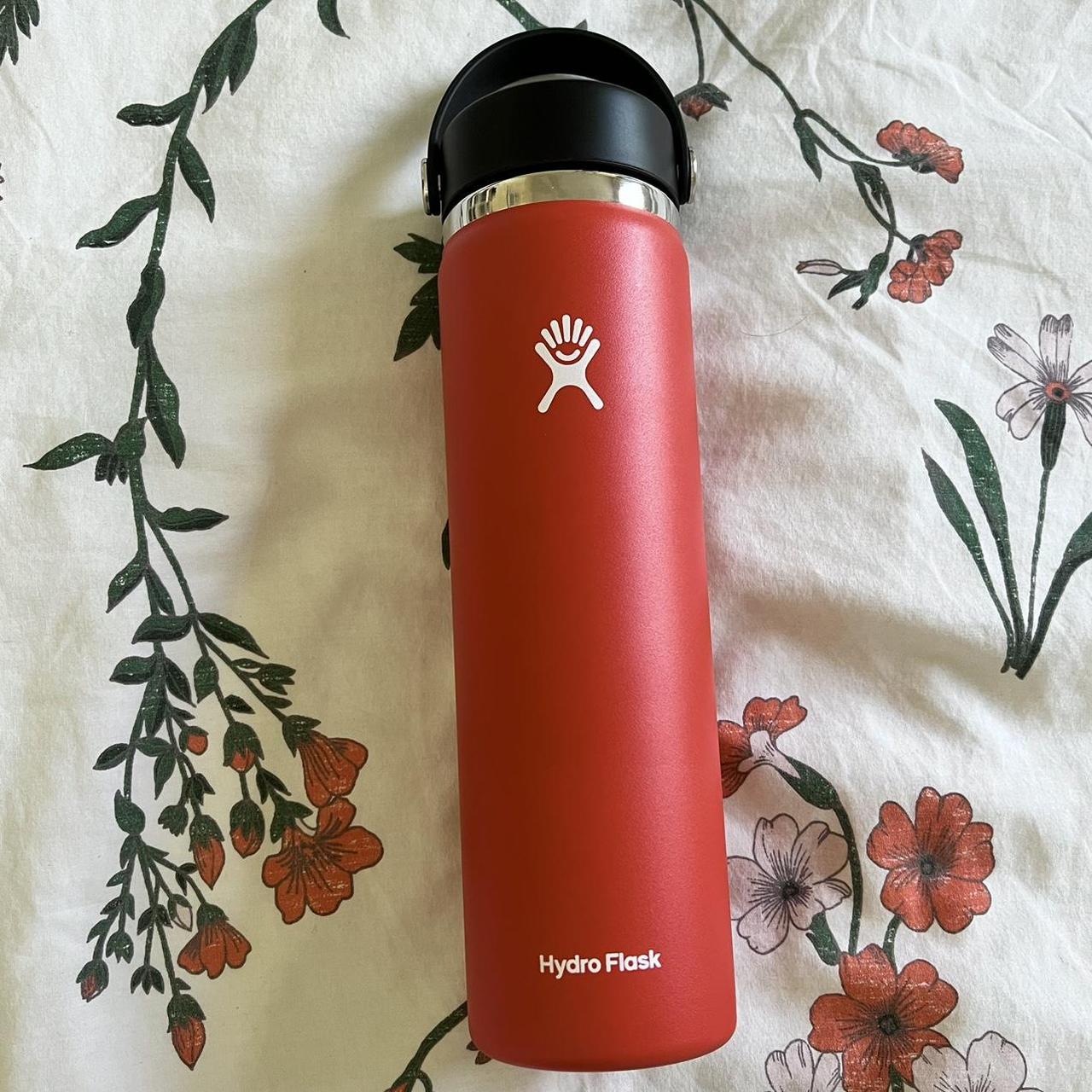 12 ounce green Hydro flask✨ No longer have a use for - Depop