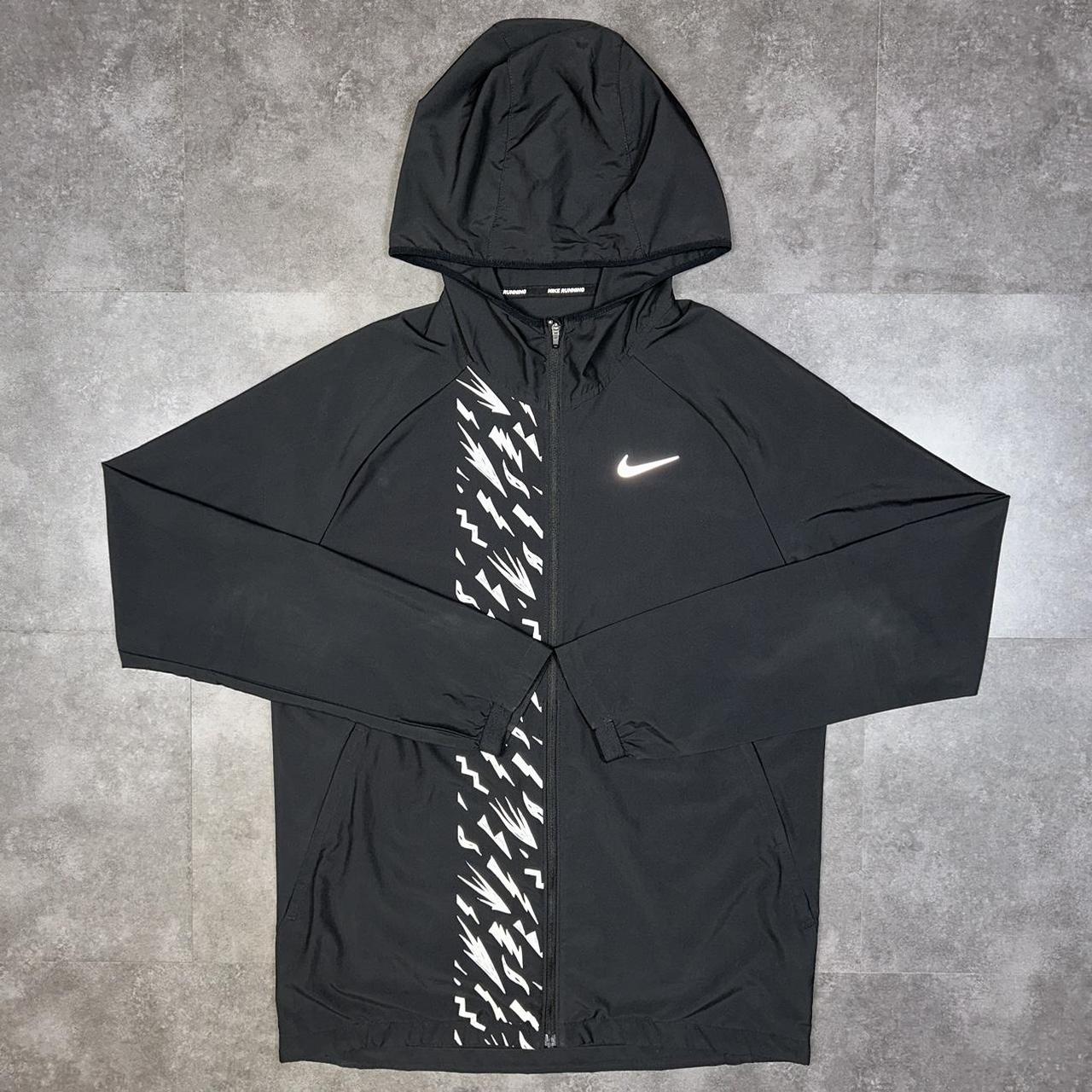 nike bolt windrunner