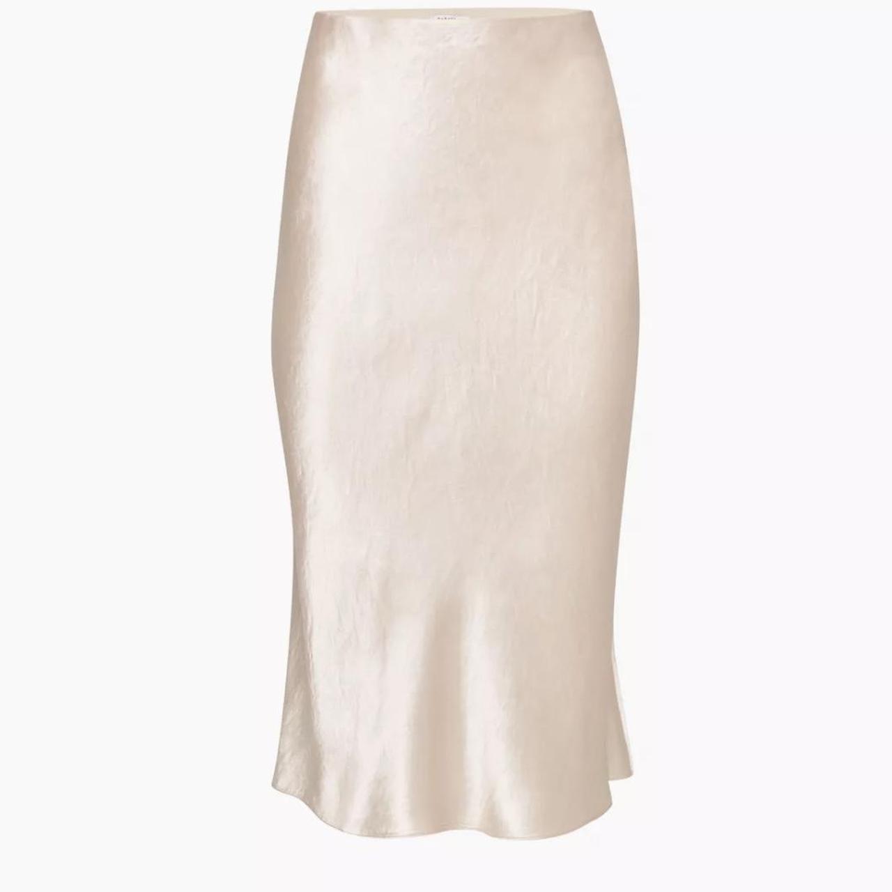 Women's Cream and Gold Skirt | Depop
