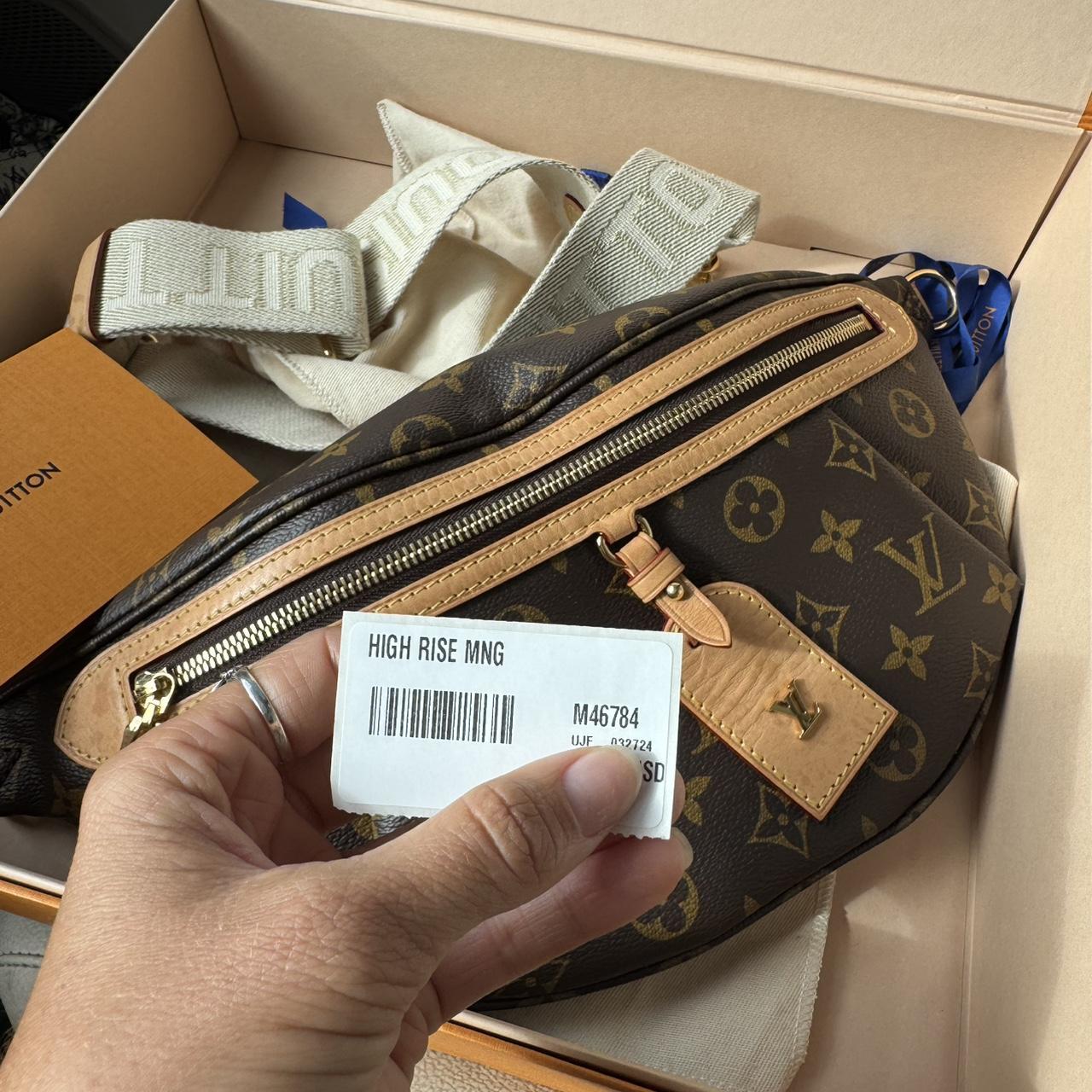 item listed by haleylease
