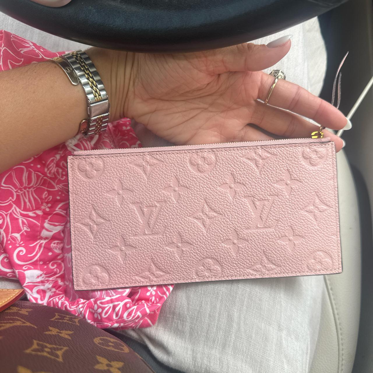 item listed by haleylease