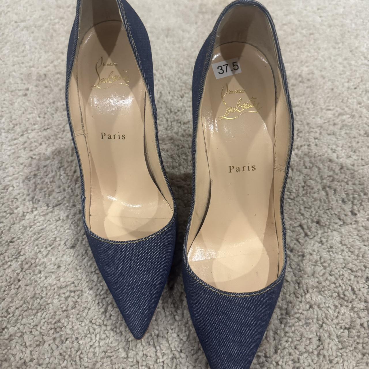 item listed by haleylease