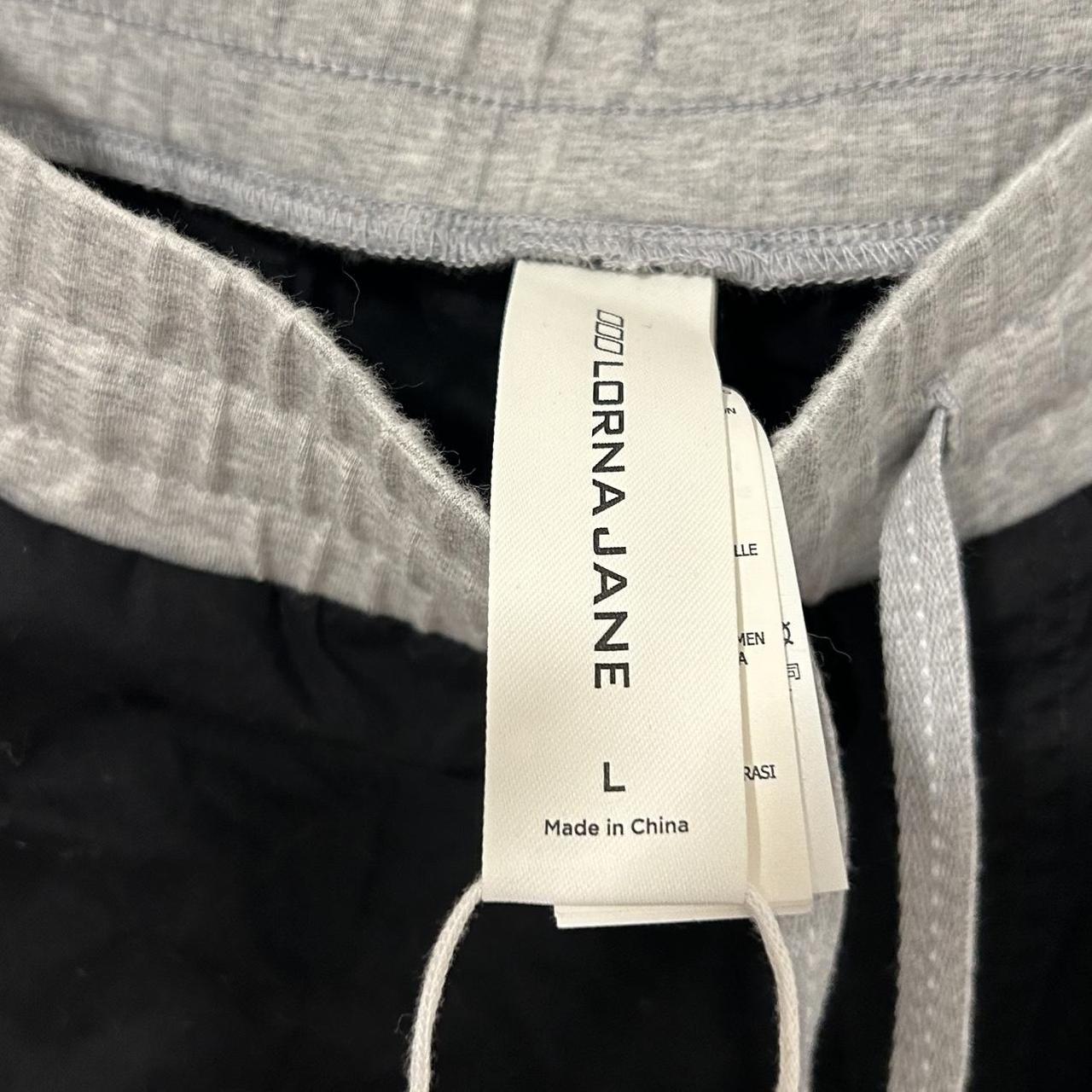 Lorna Jane Flashdance pants - worn once and selling - Depop