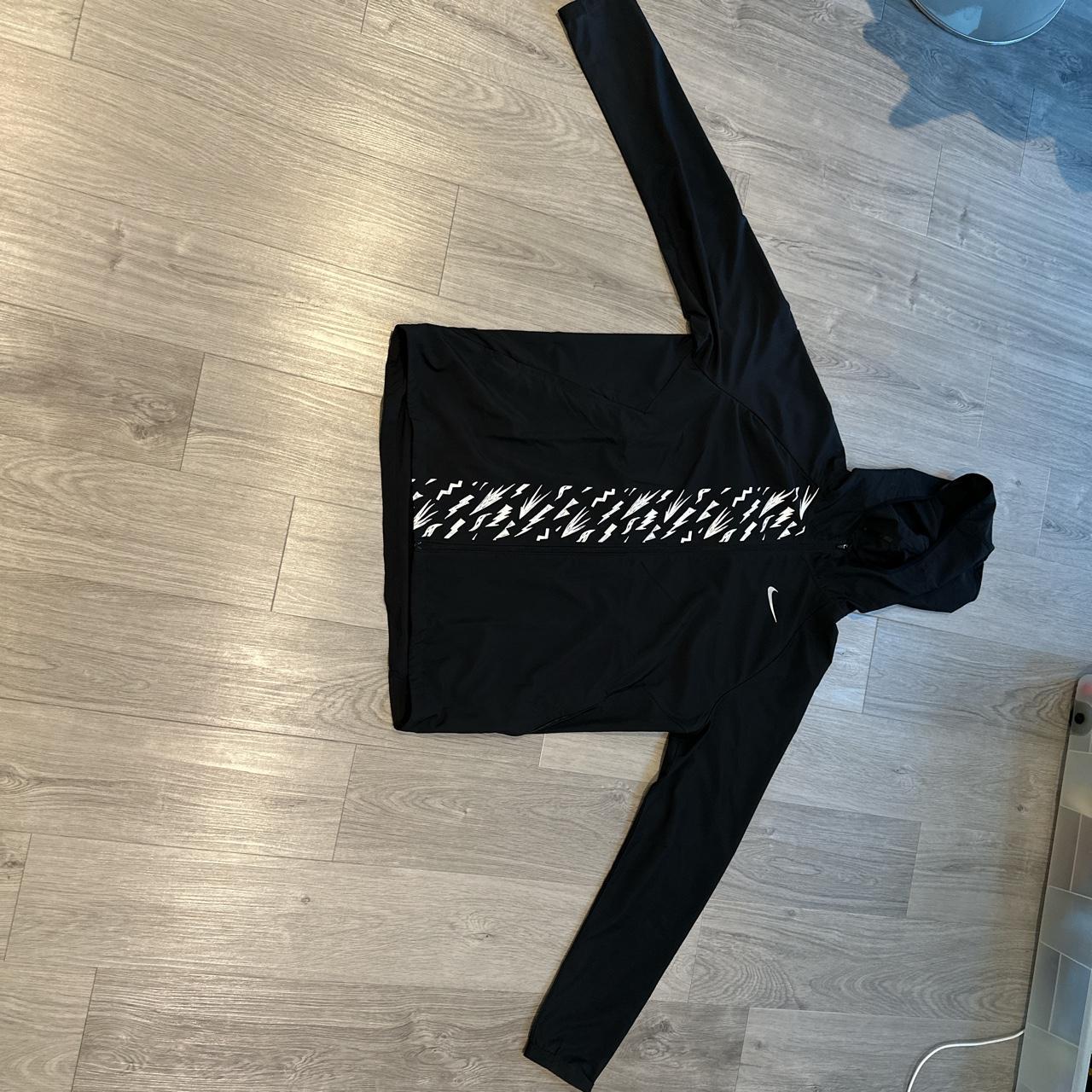 nike windbreaker reflective jacket