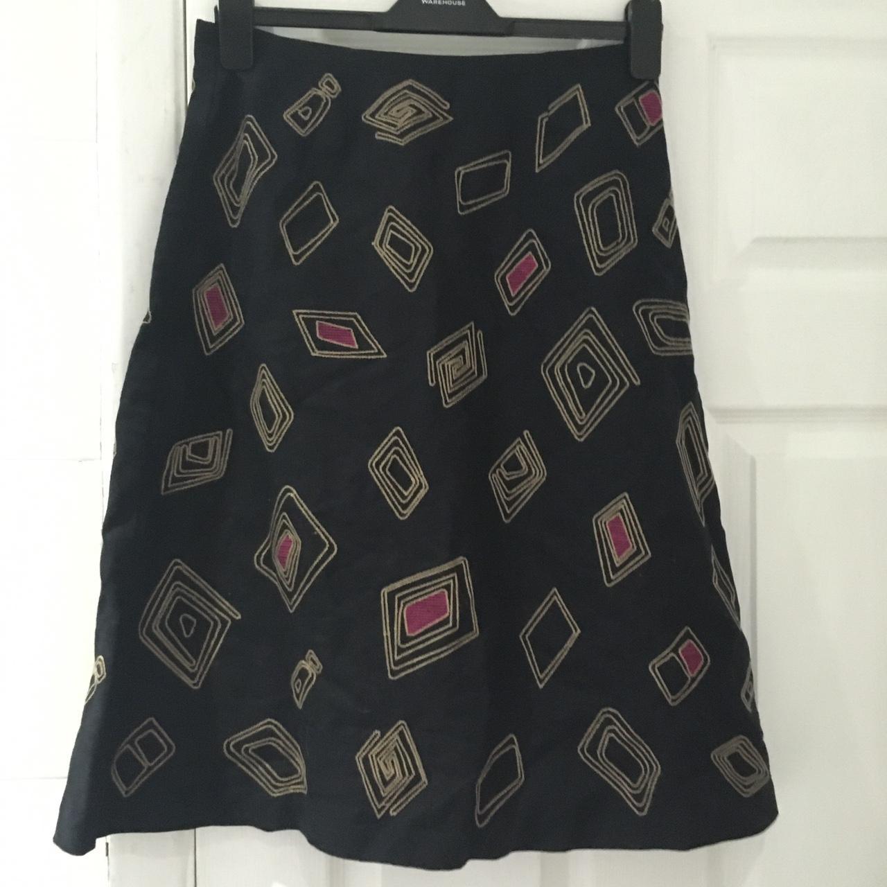 Laura Ashley linen skirt, size 10. Free shipping... - Depop