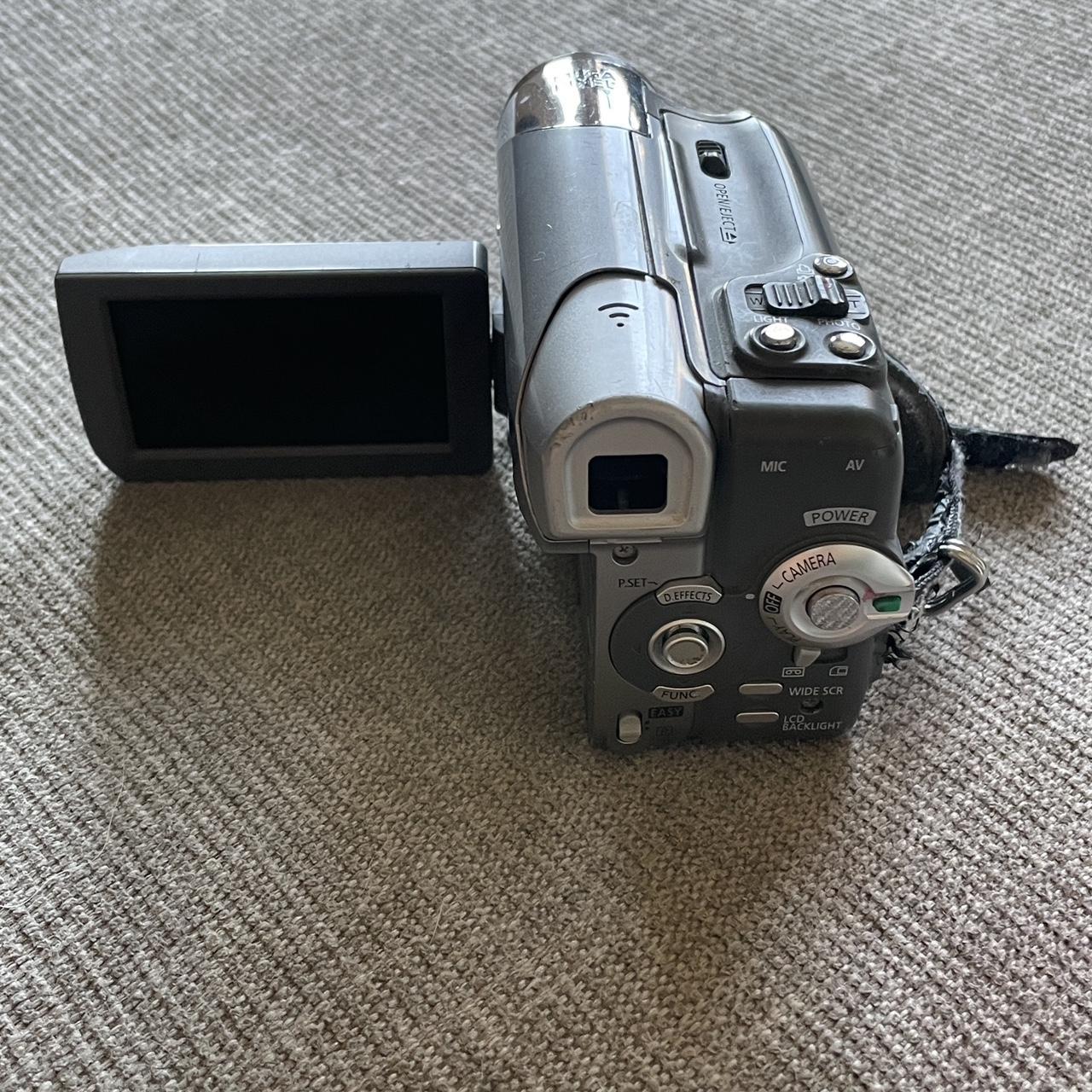 Canon Elura 100 Mini DV Camcorder With Charger And... - Depop