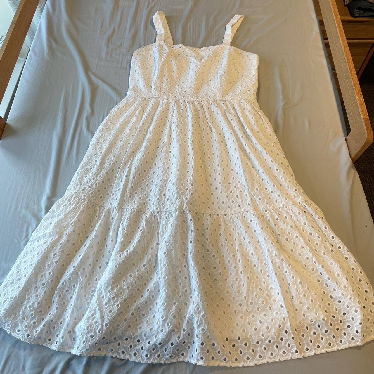 vince camuto white midi dress - size 12 - zipper... - Depop