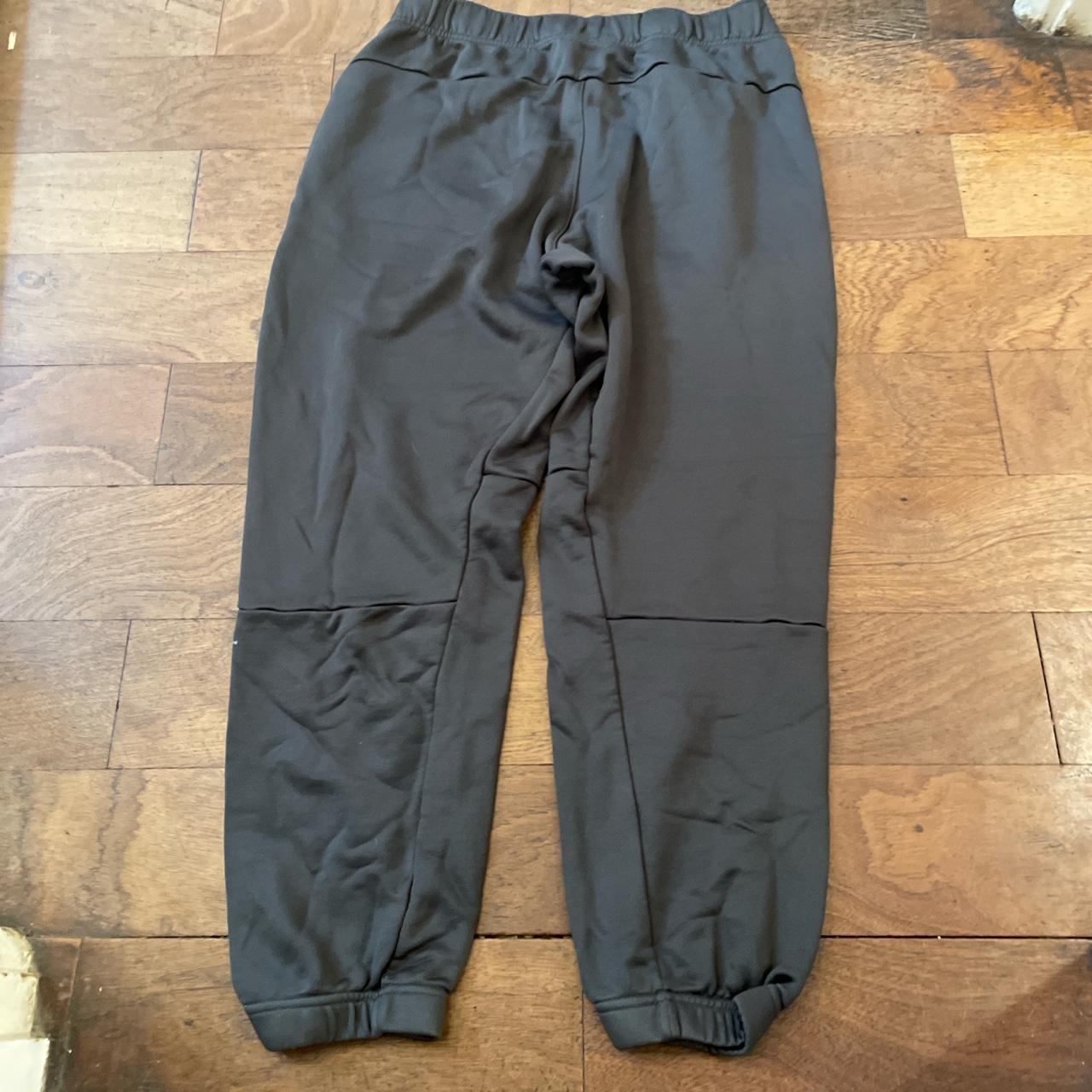 mens khaki nike joggers