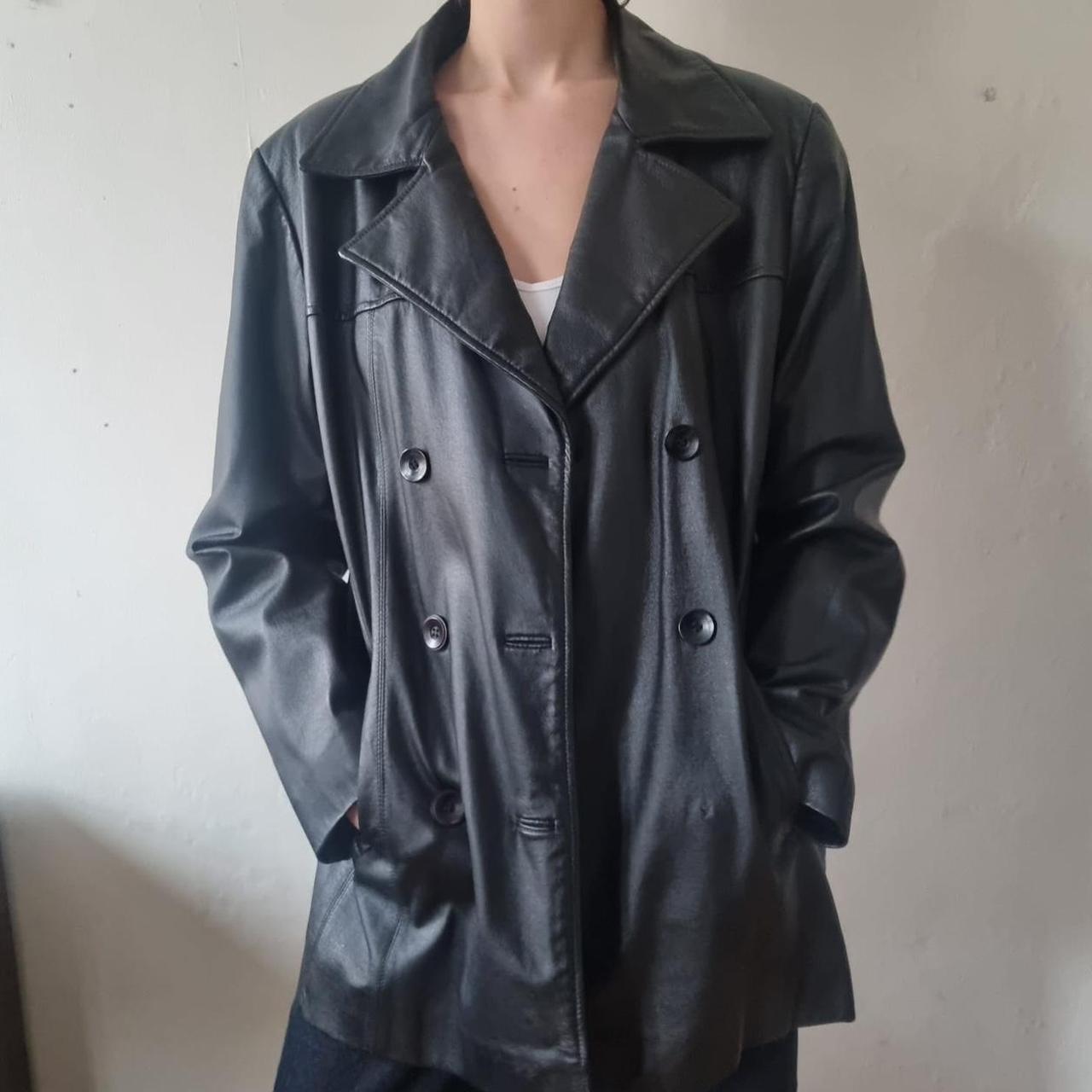 item listed by elske654