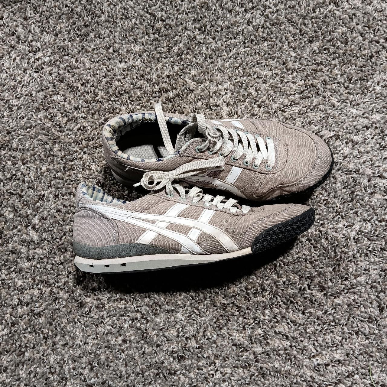 onitsuka tigers. marked size 7.5 mens 9.5 womens. Depop