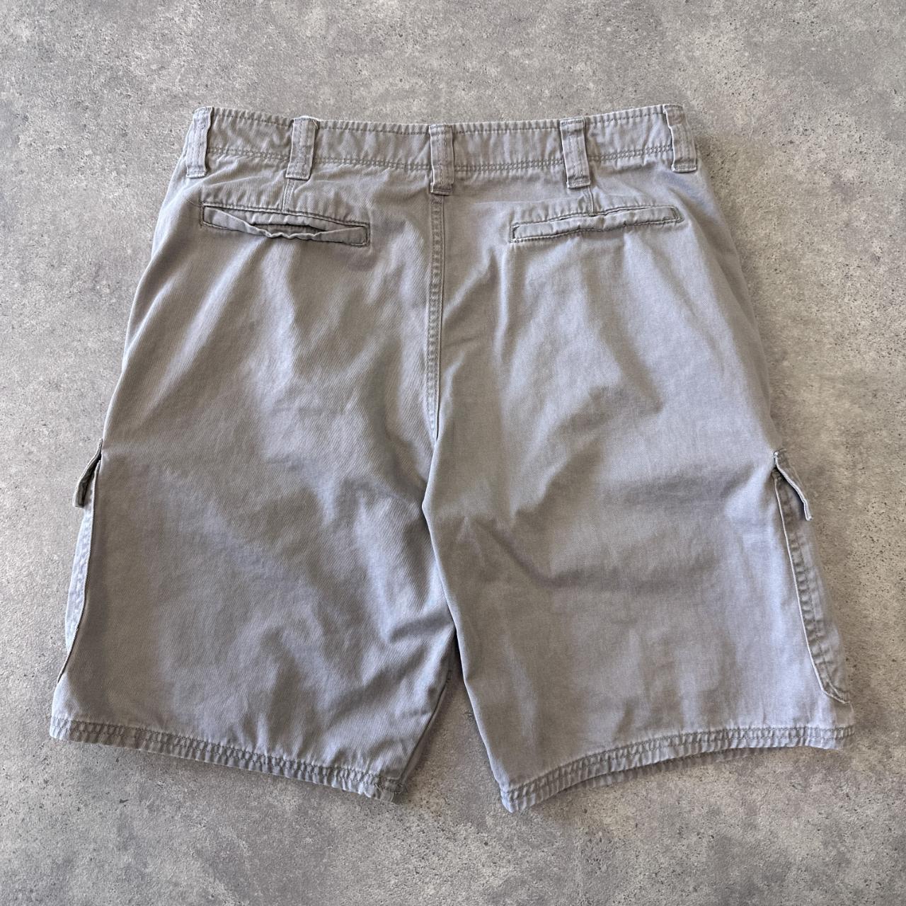 Wrangler Men's Grey Shorts | Depop