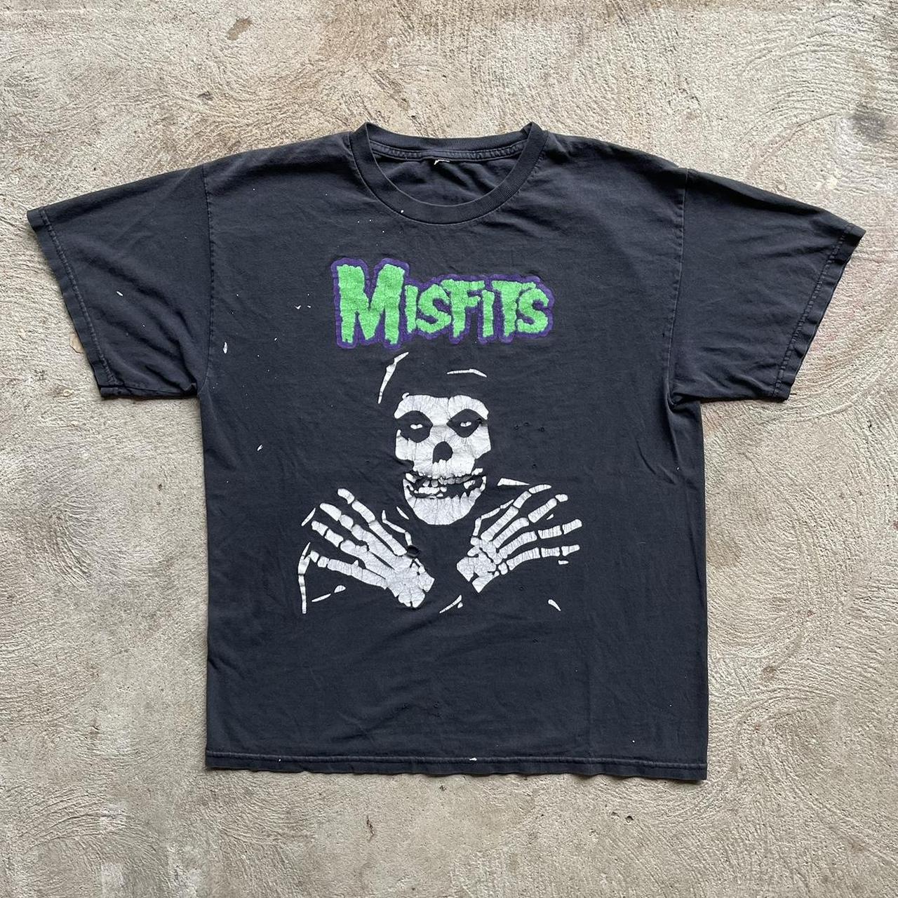 Vintage 00s y2k Misfits skull skeleton punk rock t... - Depop