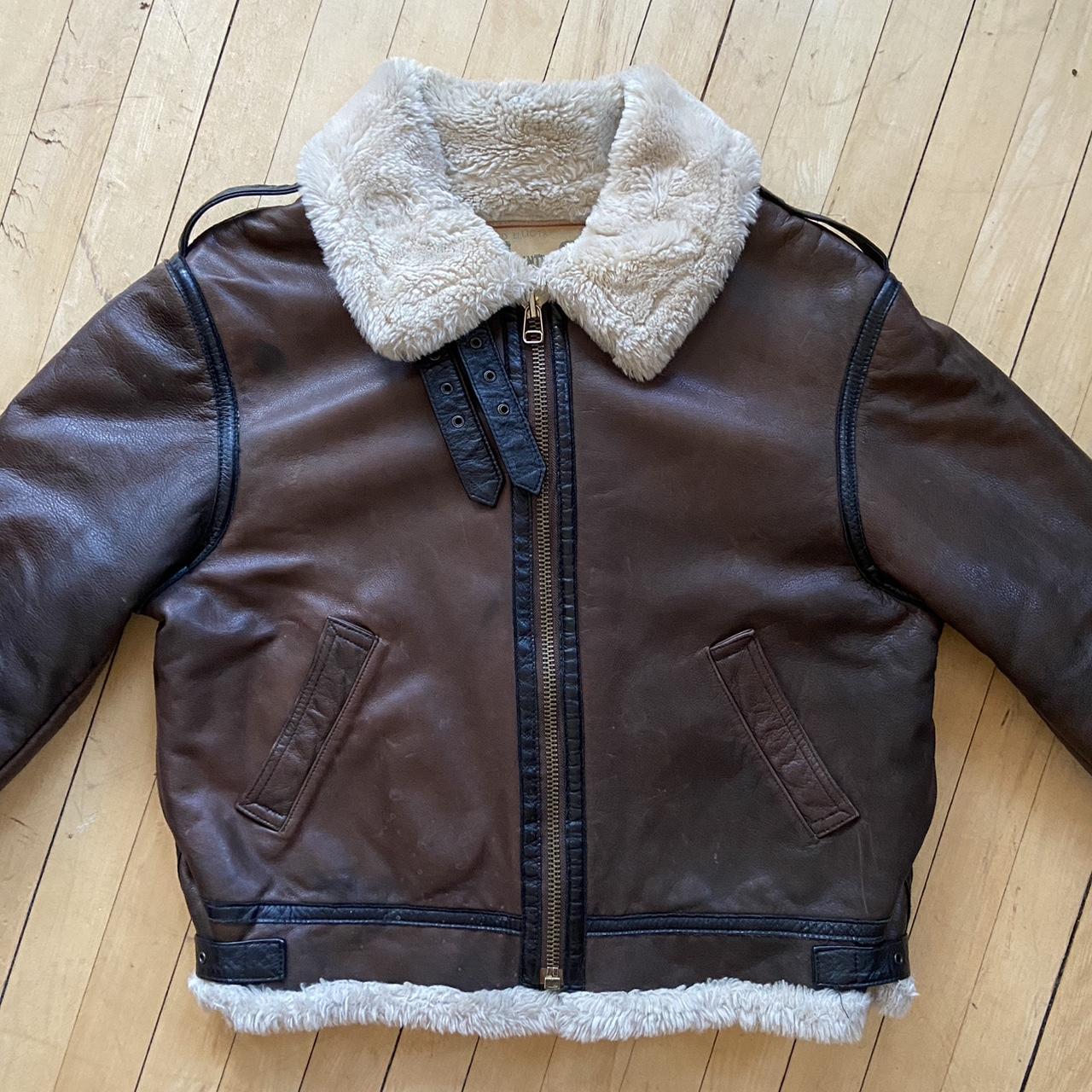 Amazing leather and faux shearling bomber jacket... - Depop