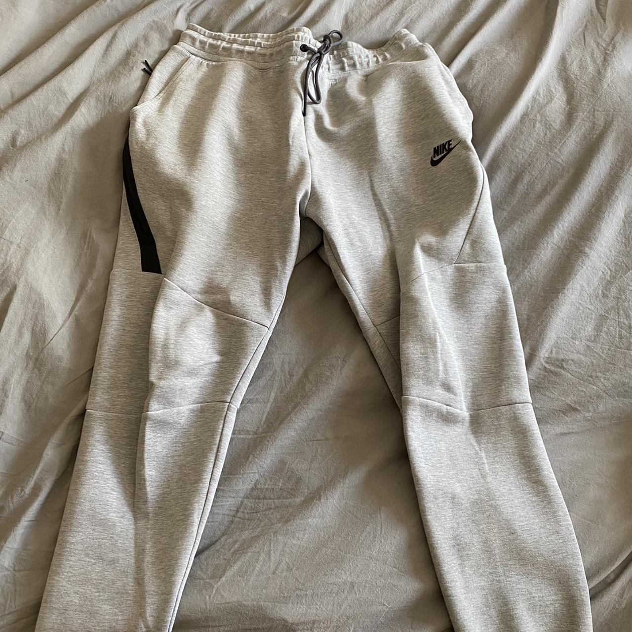 Old Season Nike Tech Fleece Grey Judge Condition By Depop 2953