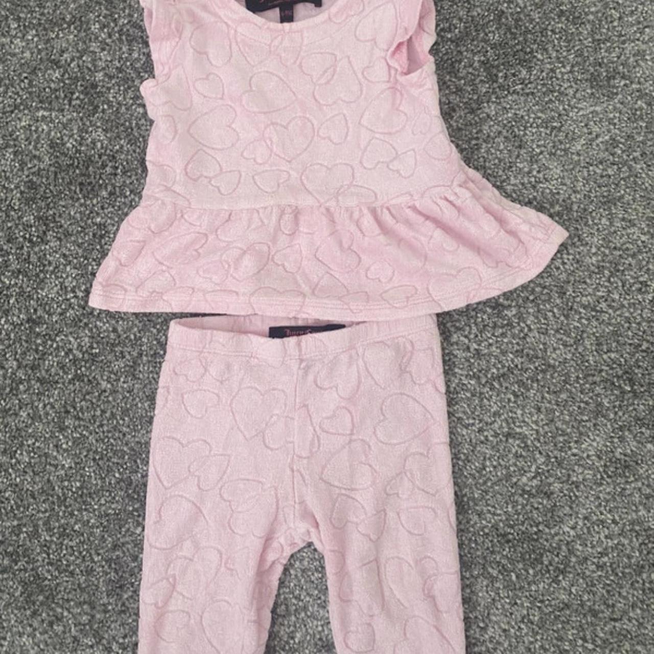 Juicy couture set 6/9 months worn a handful of times - Depop