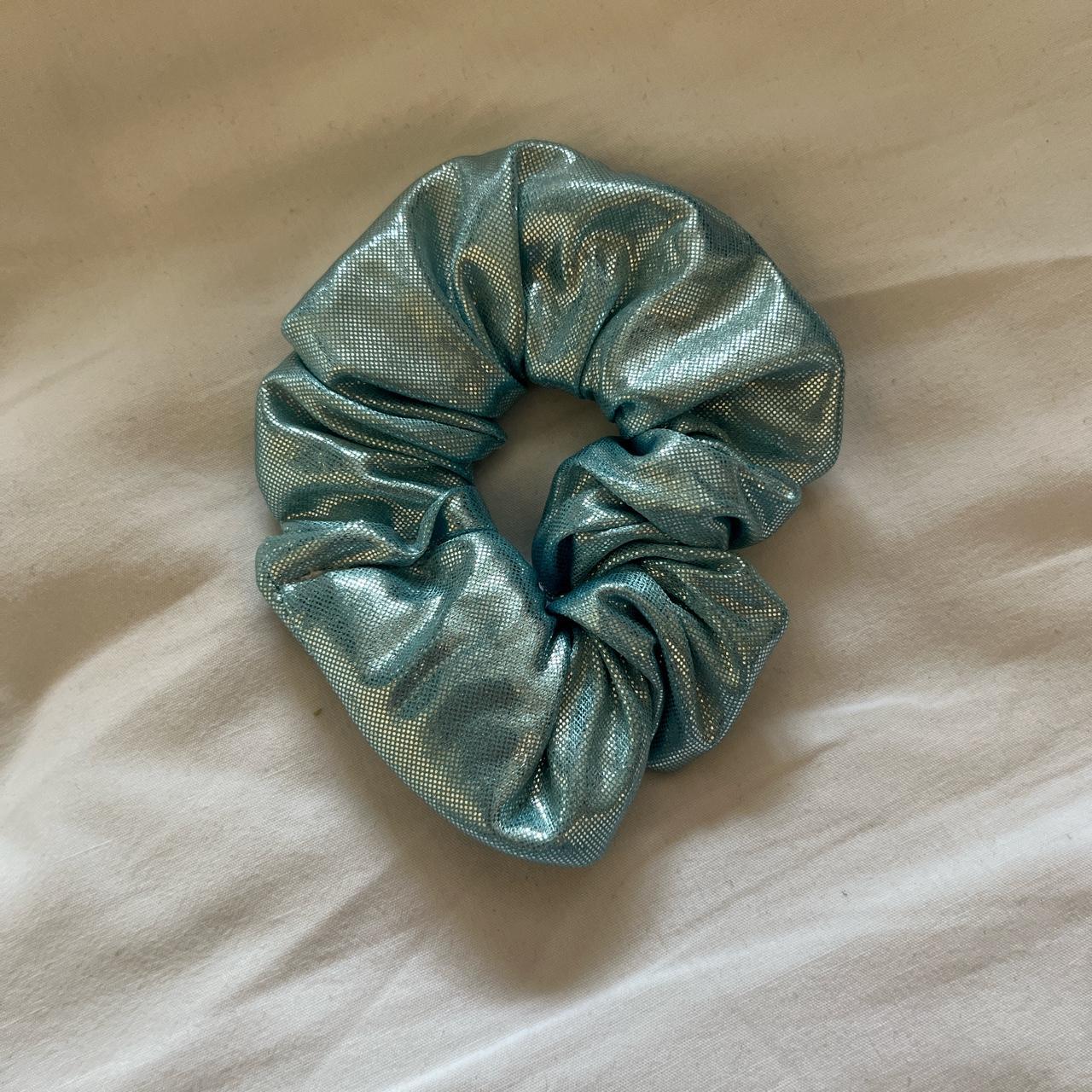 Women's Blue Hair-accessories | Depop