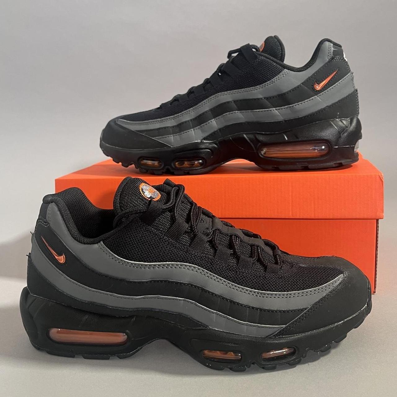 mens black nike 95 trainers