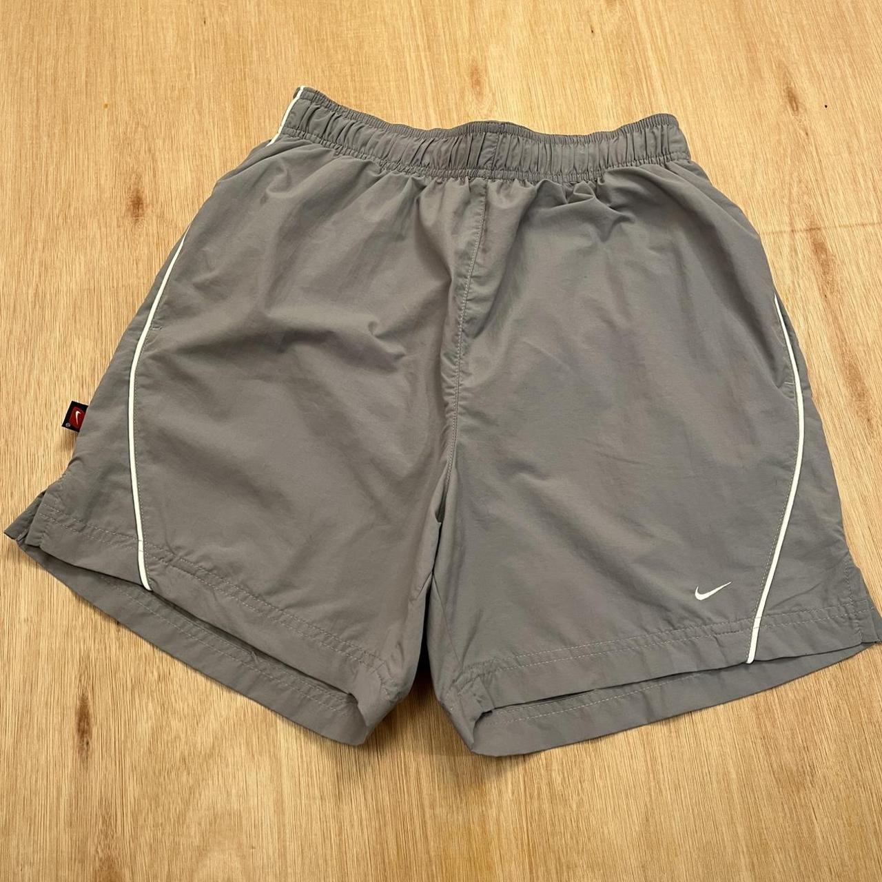 Nike Men's Grey and White Shorts | Depop