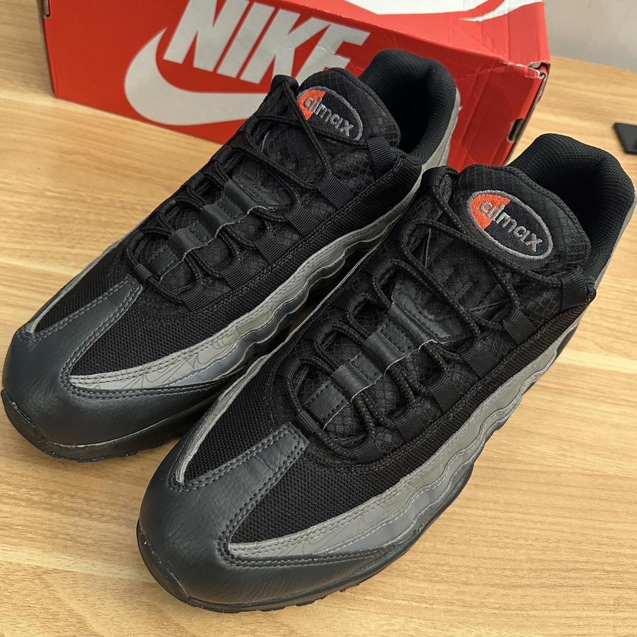 mens nike 95 black