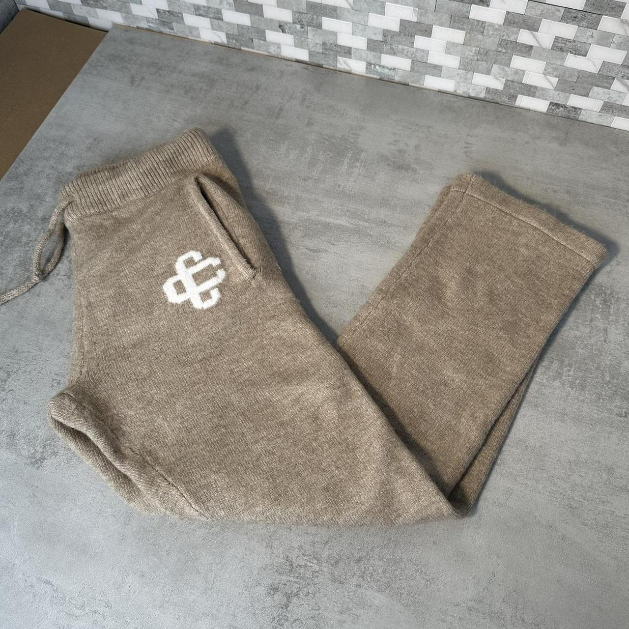 item listed by modernthreads