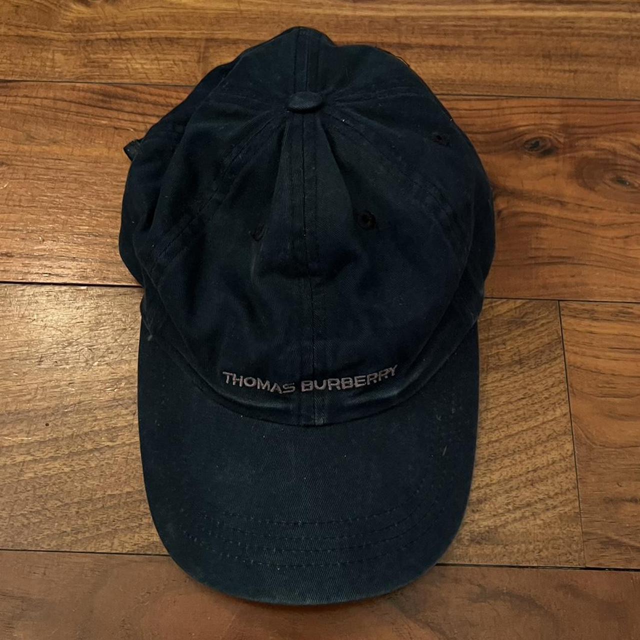 Thomas hotsell burberry hat