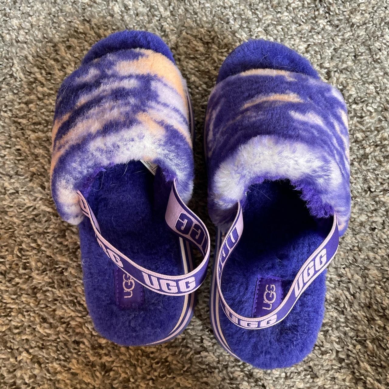 Womens purple deals ugg slippers