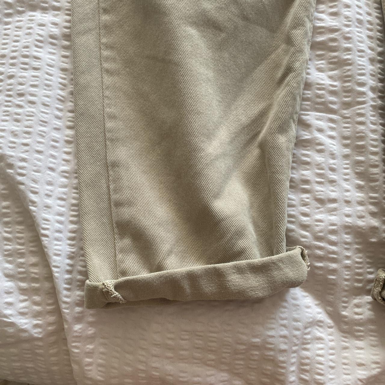 Zara beige mom jeans. Size EUR 40. Never worn - Depop