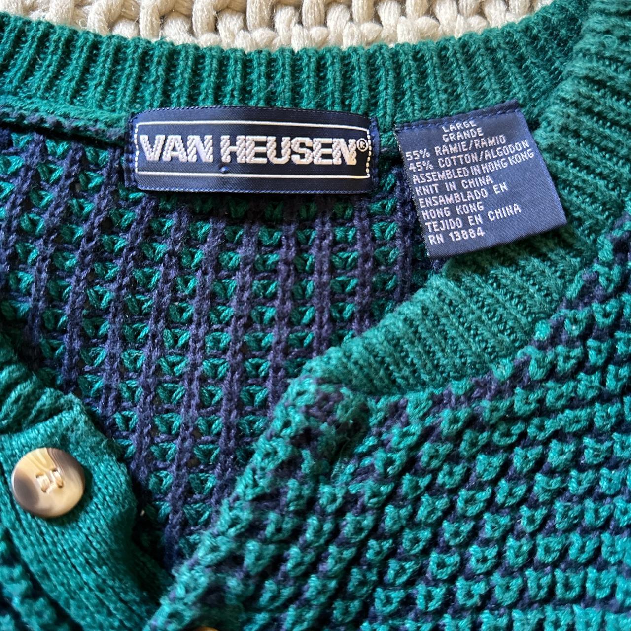 Large midnight blue and dark green Van Heusen knit... Depop